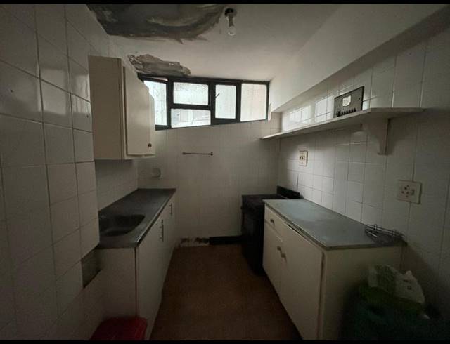 1 BEDROOM APARTMENT FOR SALE IN ESPLANADE